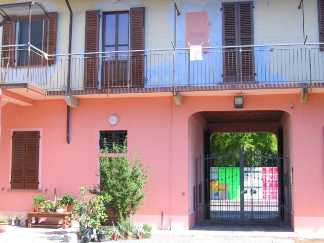Le Petit Fleur Hotel Bareggio Екстериор снимка